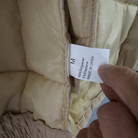 NWOTS! PUFFER JACKET! SIZE MED! NEW IN PACKAGING! - Picture 13 of 14